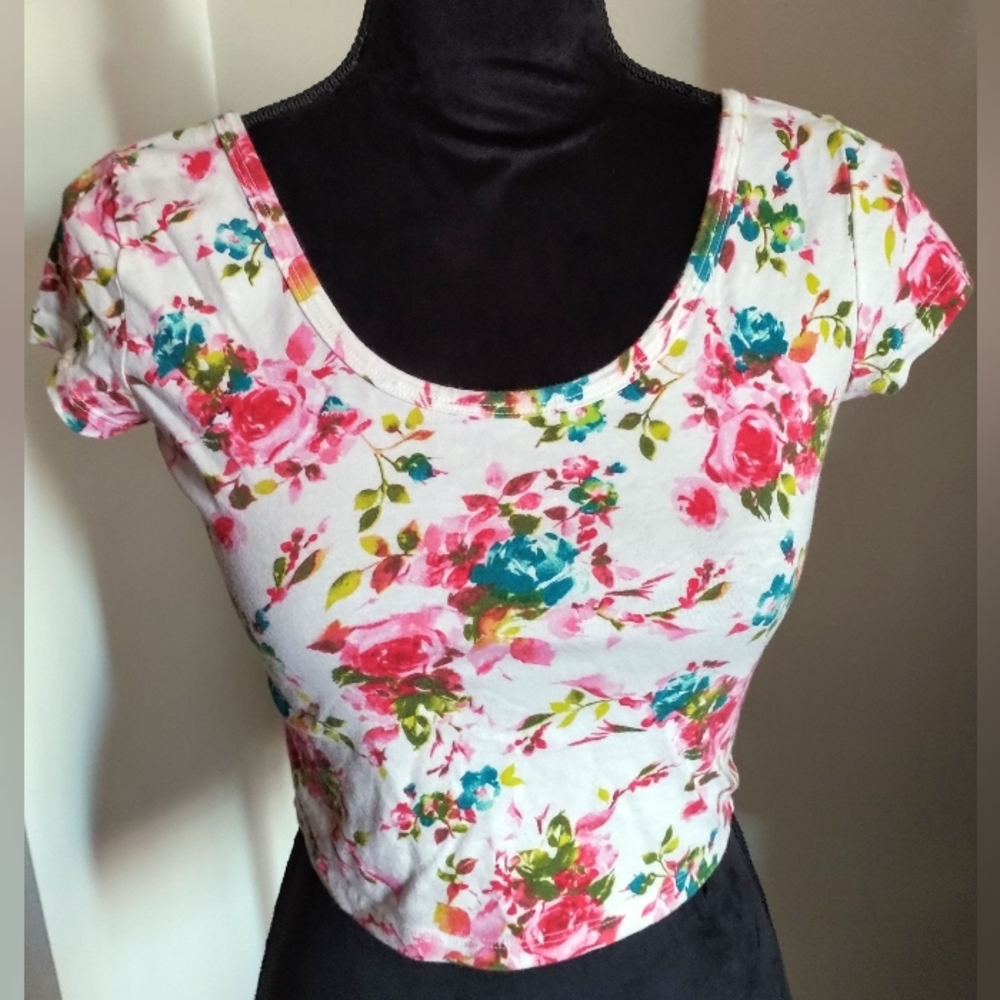 Wet Seal Floral Crop Top - Pink, Green, Teal Size M